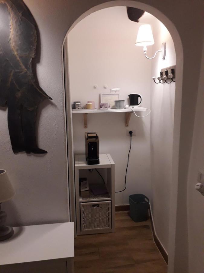 Livia'S Charming Room Trevignano Romano Exterior foto